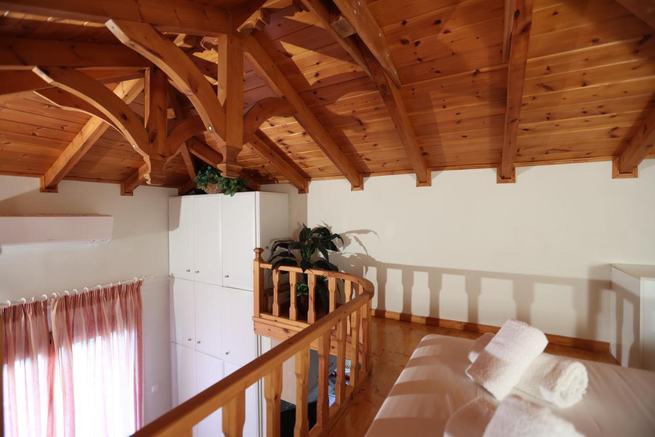 Seaside Gialova Apartment Pylos Bagian luar foto